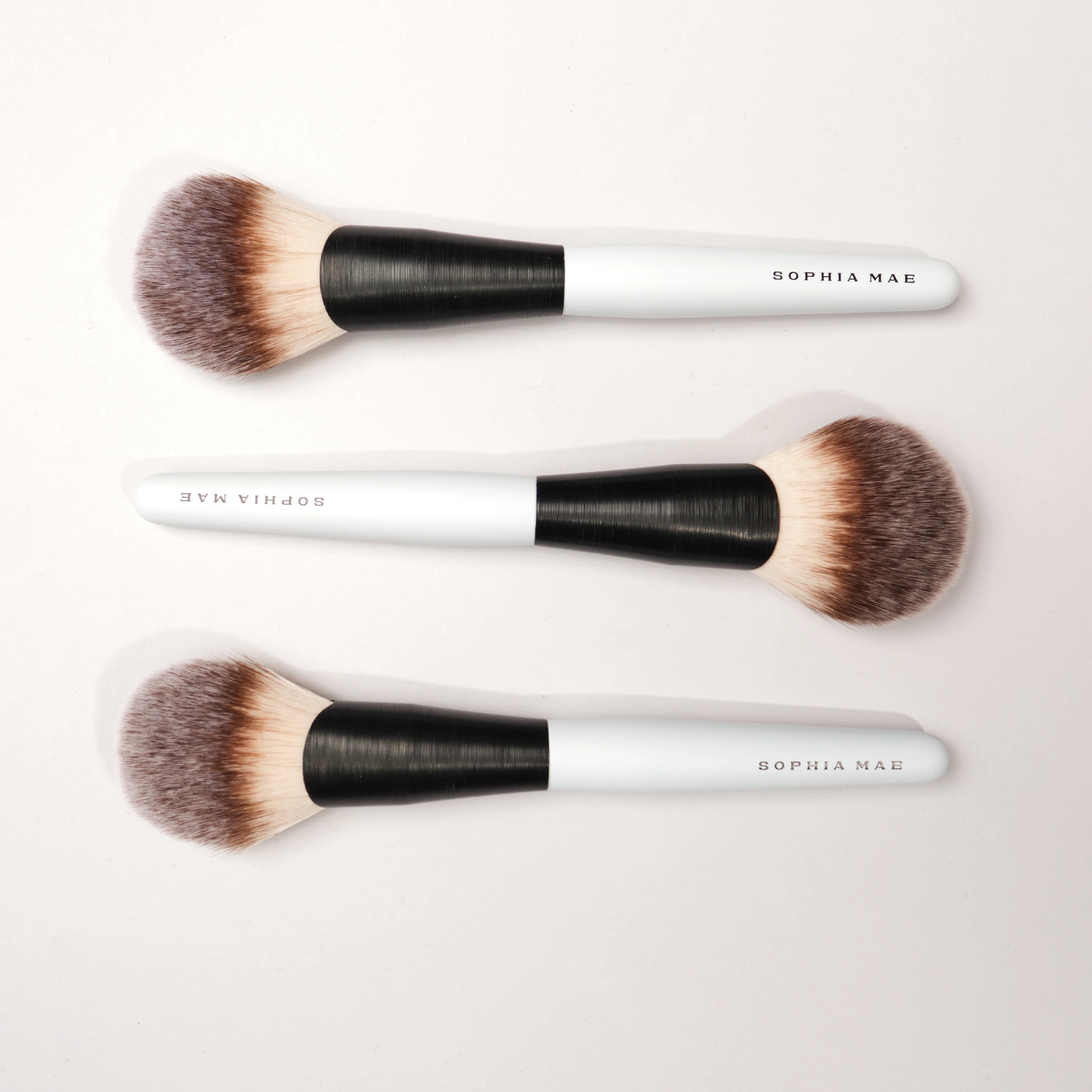 BRONZER BRUSH - Image 3